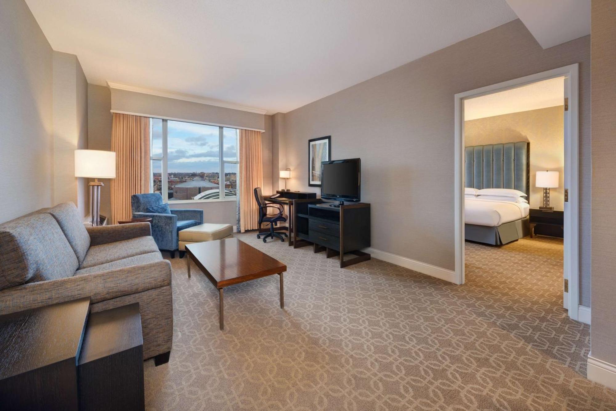 Hotel Hilton Milwaukee Esterno foto